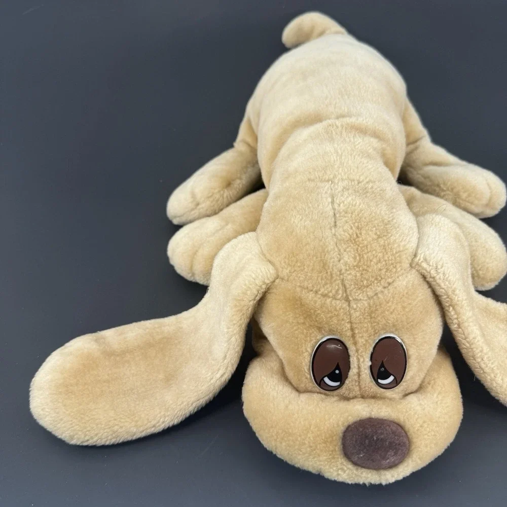 Vintage 1985 Pound Puppies Long Ear Hound Dog JRL Toys Plush